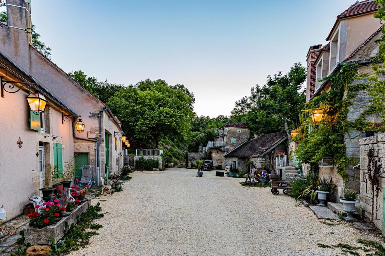 Le Domaine Des Carriers Bed & Breakfast Chevroches Exterior foto