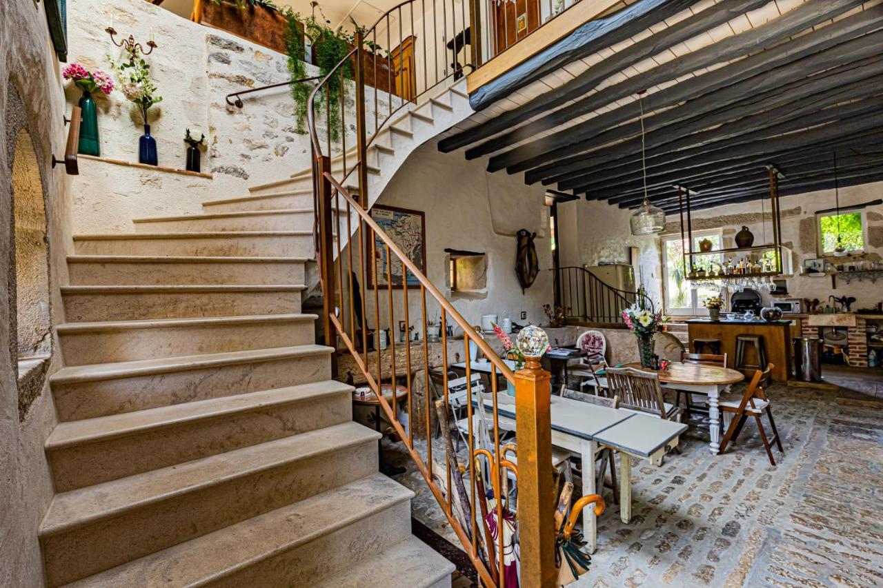 Le Domaine Des Carriers Bed & Breakfast Chevroches Exterior foto