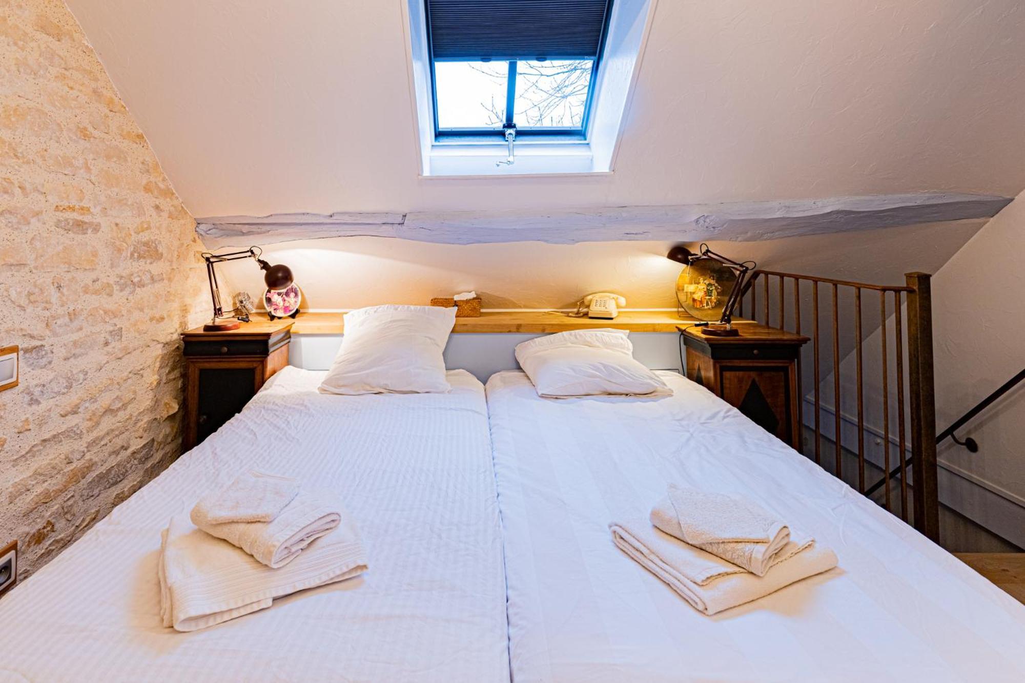 Le Domaine Des Carriers Bed & Breakfast Chevroches Cameră foto