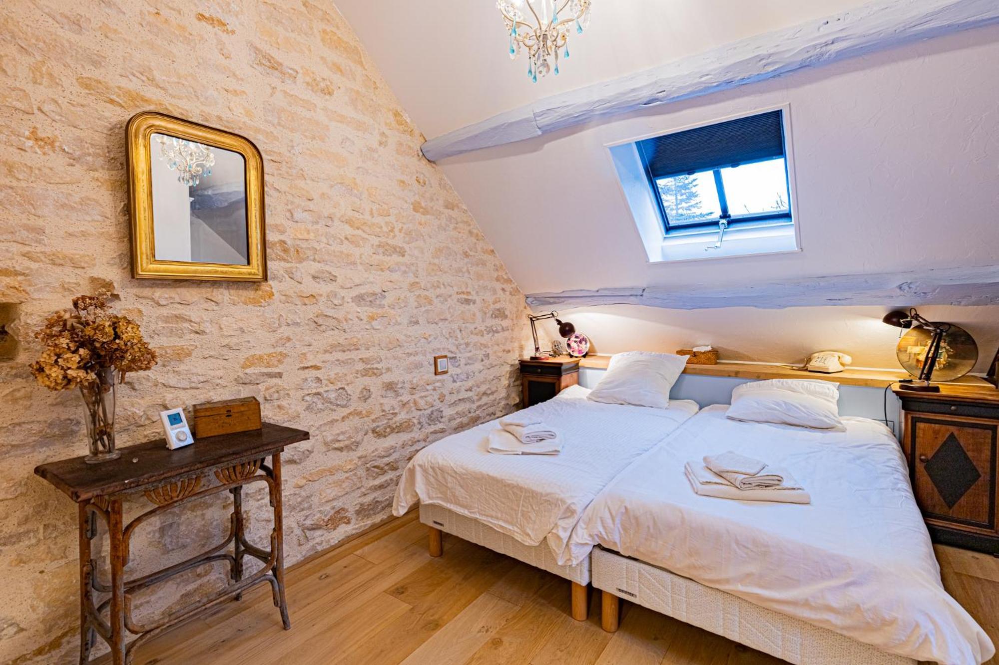 Le Domaine Des Carriers Bed & Breakfast Chevroches Cameră foto